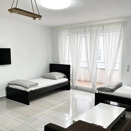 Appartement Three Room Apartment Troisdorf